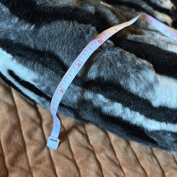 My Flat In London 🦓 Fur Zebra Tote purse - Picture 3 of 14